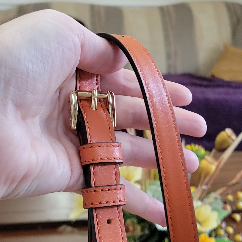 MK π PURSE - Picture 12 of 16